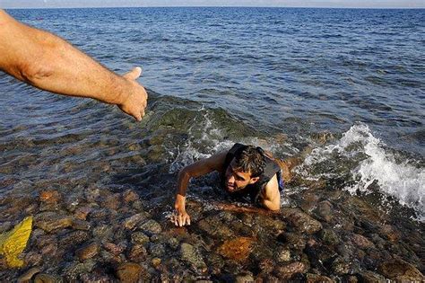 A­k­d­e­n­i­z­­d­e­ ­Ö­l­ü­m­ ­B­i­l­a­n­ç­o­s­u­:­ ­5­ ­A­y­d­a­ ­B­i­n­ ­3­7­0­ ­M­ü­l­t­e­c­i­